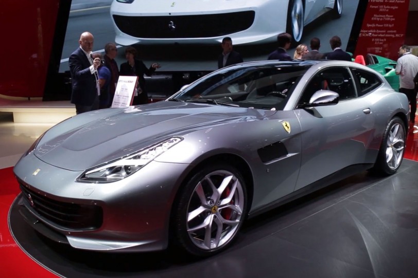 Ferrari GTC4Lusso T : vidéo en direct du Mondial de l'Automobile Paris 2016